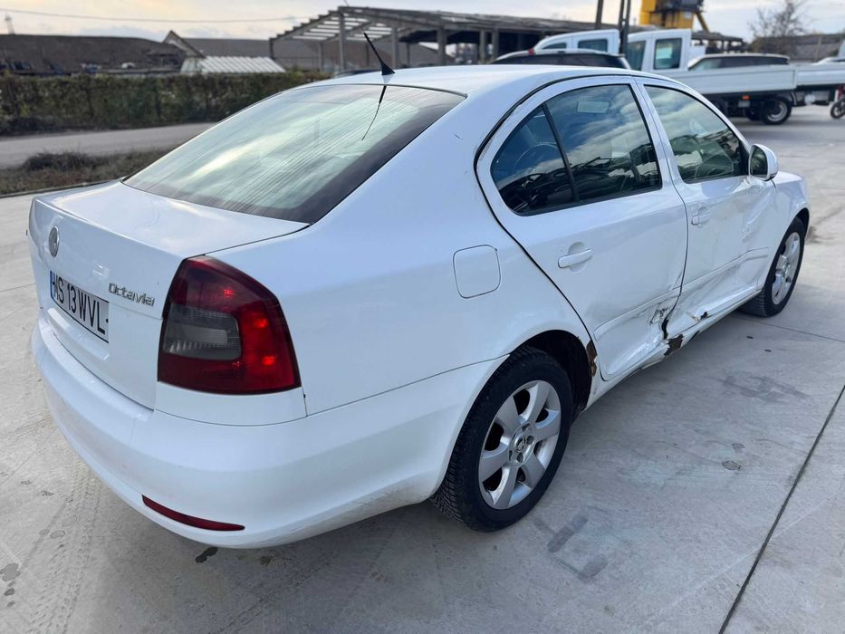 Skoda octavia 2 1.9 DSG 2009 AVARIAT LOVIT AVARIATE