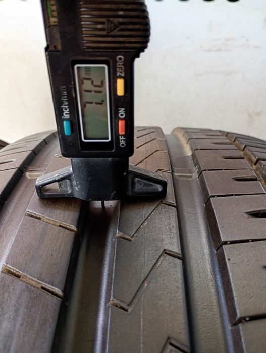 Топ състояние 2бр.225/35/20 Falken dot3819