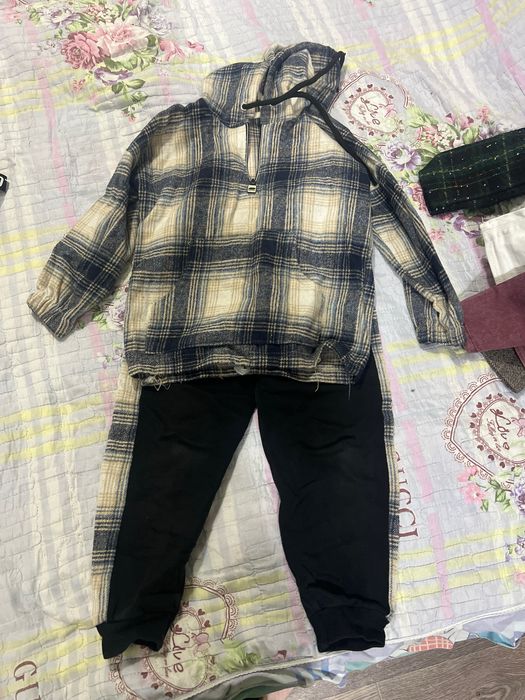 Продаются вещи на девочку 7-11 лет