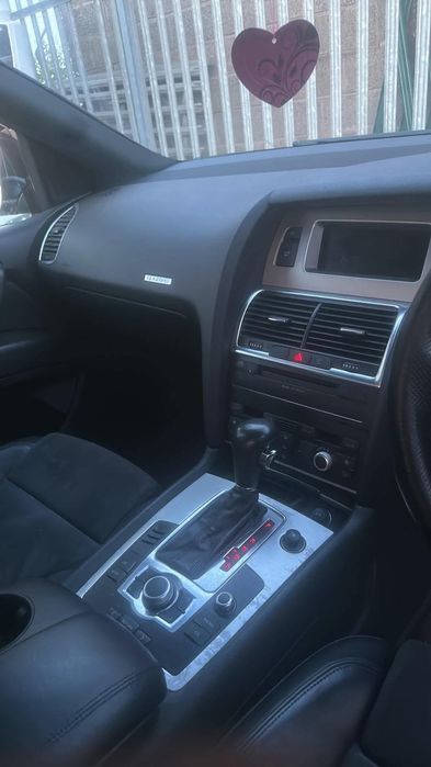 Audi q7 an 2008