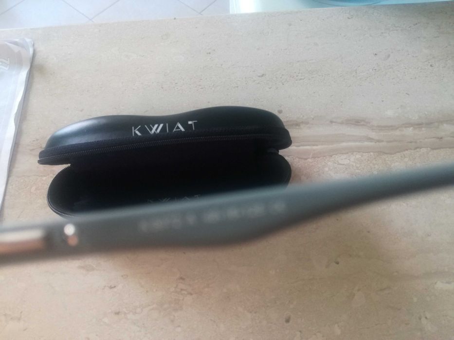 Продавам Диоптрични очила-0,5 и на двете -KWIAT