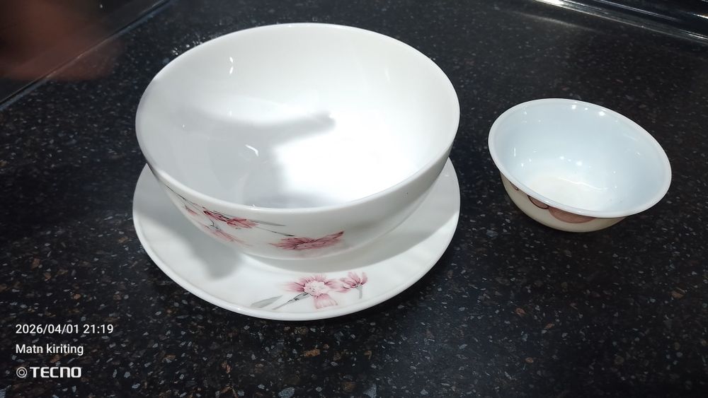 Sinmas kosa likopcha va piyola