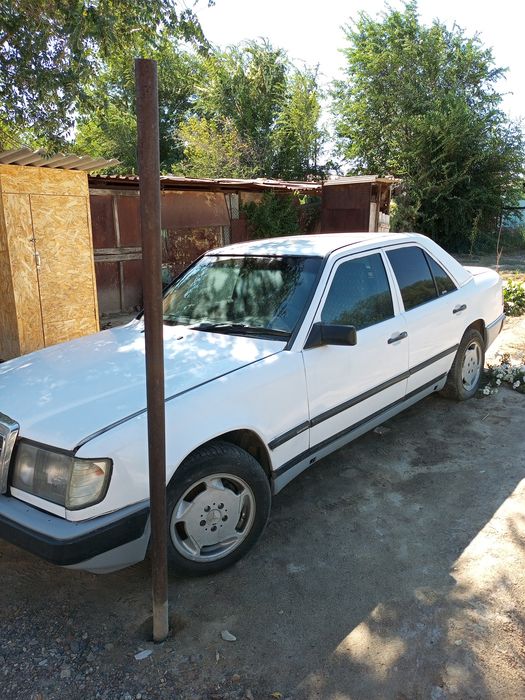 Продам Мерседес 124