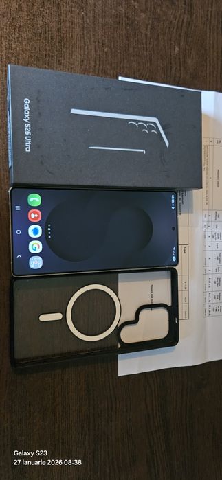 Vand / Schimb Samsung S 25 Ultra Black Titanium 256 Gb 12 Gb ca nou