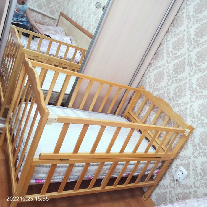 Детская кроватка