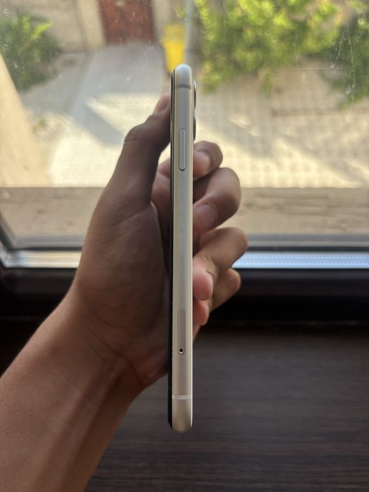 iPhone 11 на 256 ГБ