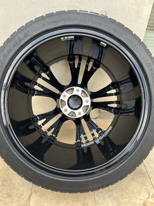 275/40/20 & 315/35/20 Оригинални джанти с чисто нови гуми  BMW X5 F15/16
