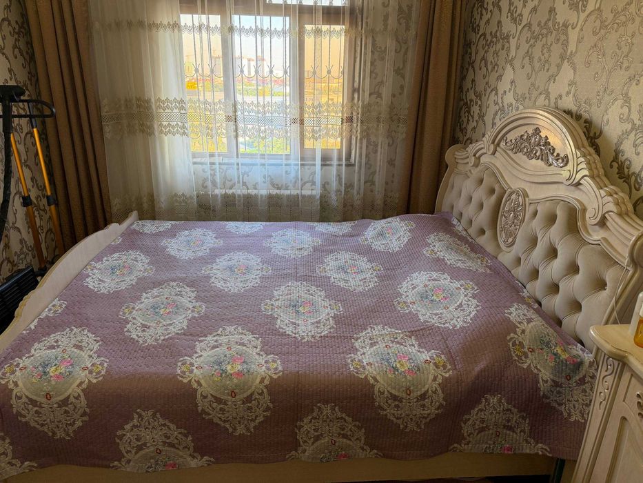 Shu hammasi komplekt sotiladi Matrasdan tashqari