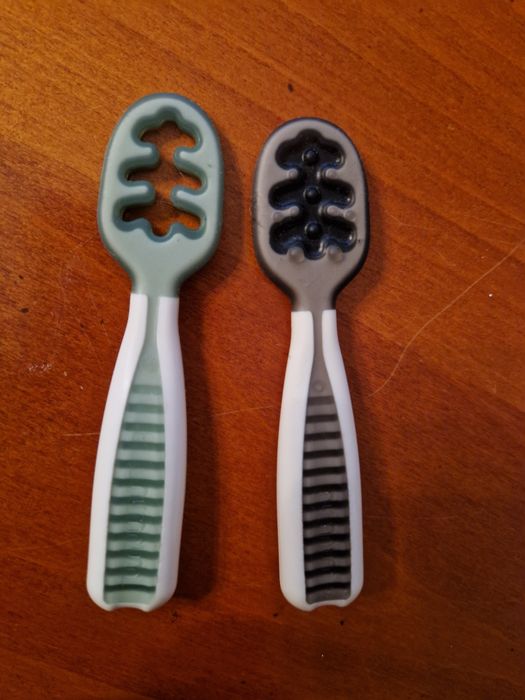 Pre-linguritele NumNum® GOOtensils™