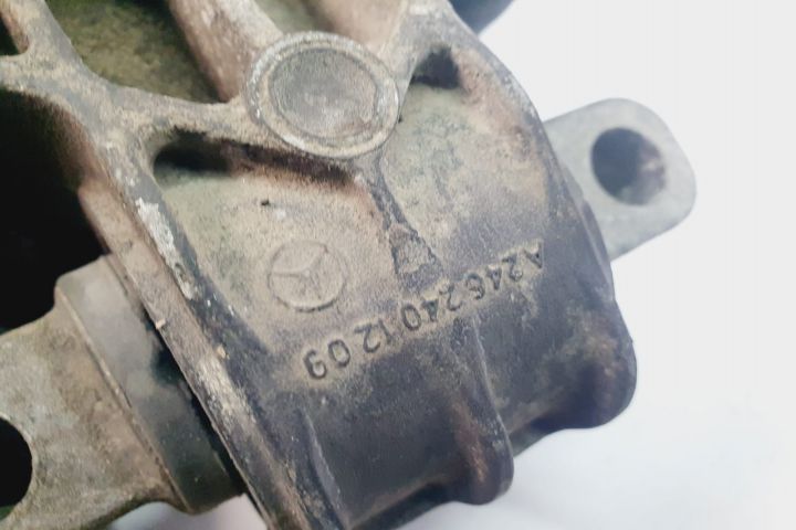 Tampon motor a2462401209  2.2 cdi OM651930 Mercedes-Benz GLA-Class X156 seria