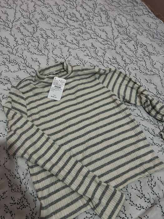 bluza in dungi nepurtata
