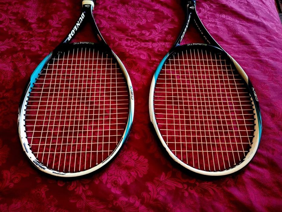 Rachete de tenis profesionale DUNLOP Biomimetic M 200 max Din carbon