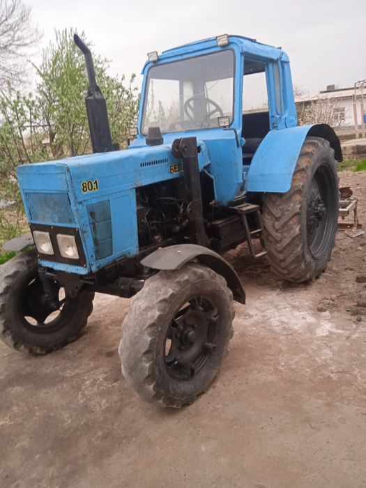mtz 80 sotiladi.
