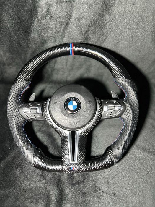 Volan BMW Carbon F10/F30/F01/F15/F16/F32/F25/F36/F20 etc Montaj Inclus