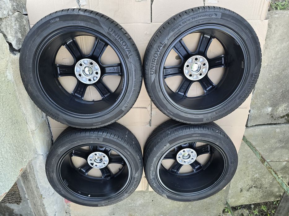 245 45 R 19 jante aliaj cu cauciucuri de vara 5 x 114,3 ET 38 DOT2021