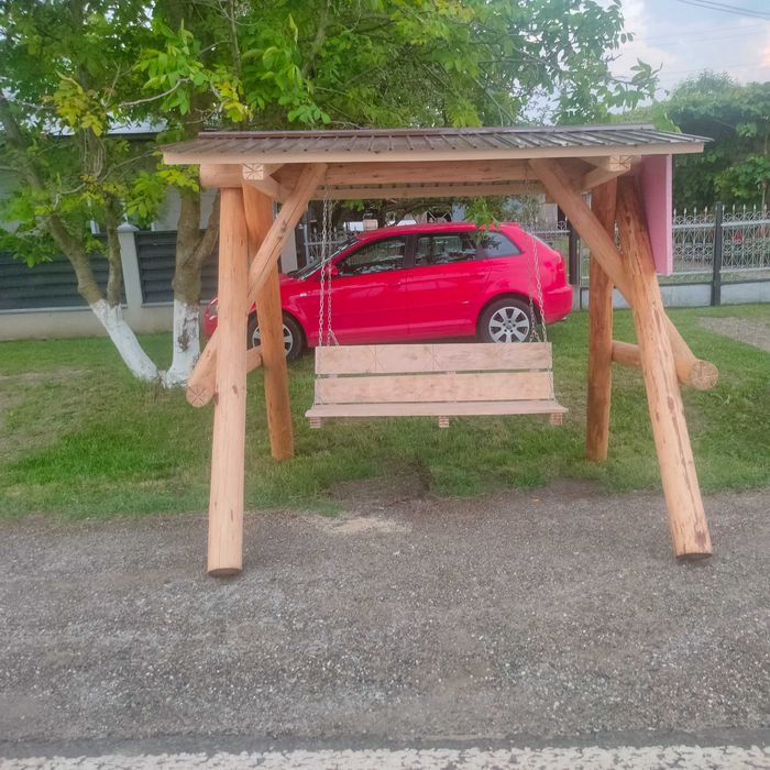 Leagăne ,foișoare,spatii joaca copii pe comandă