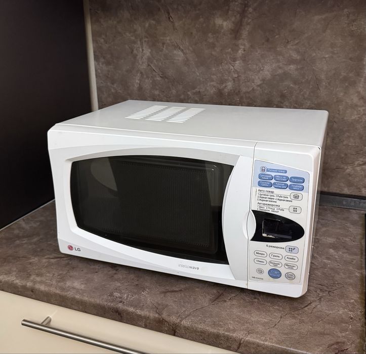 Микроволновка LG