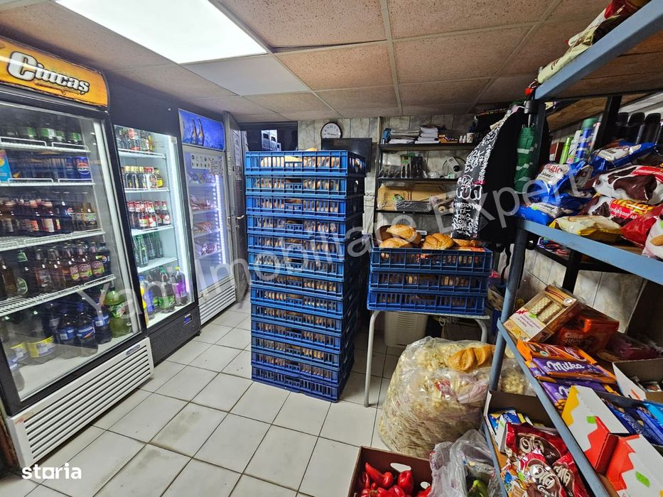 Casă + spațiu comercial de vânzare în comuna Băiculești, județ Argeș.