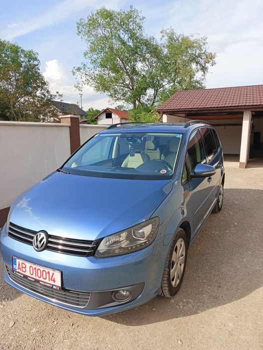 VOLKSWAGEN Touran 2013 — imagine 2
