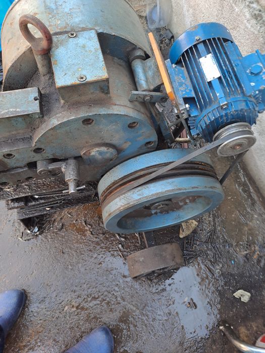 Vand ghilotina  presa  mecanica  taiat  fier beton