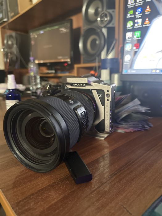 Продам срочно Sony a7 m4