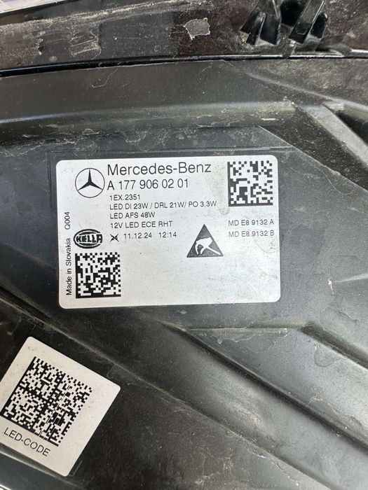 Ляв и десен фар Mercedes A177/ Мерцедес А-класа 177