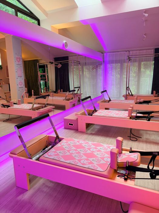 Vand afacere PILATES REFORMER complet mobilat la cheie