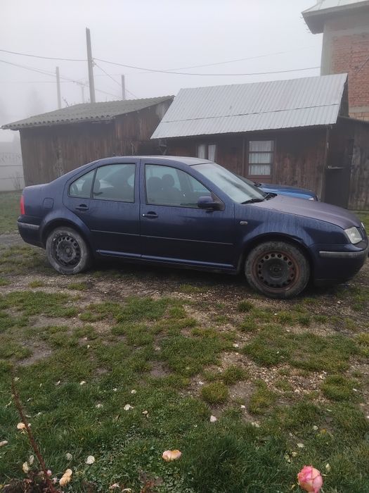 Vw Bora de vanzare 1600 lei motor posibil blocat
