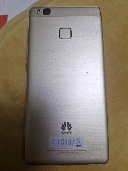 Продам телефон HUAWEI
