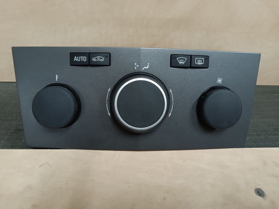 Части за Опел Астра Н