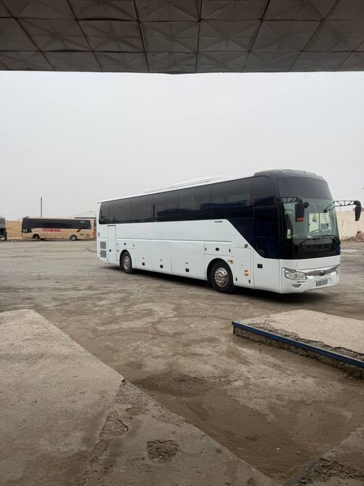 Автобус YUTONG Сотилади 2020 йил холати ало заводской газ колган малум