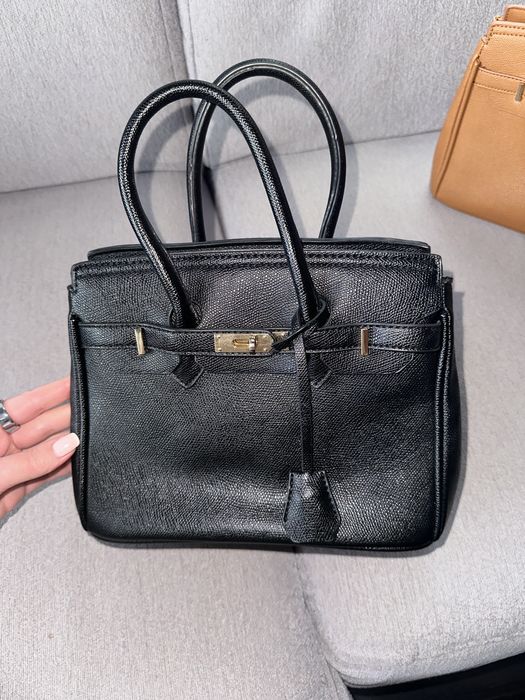 Чанти различни цветове