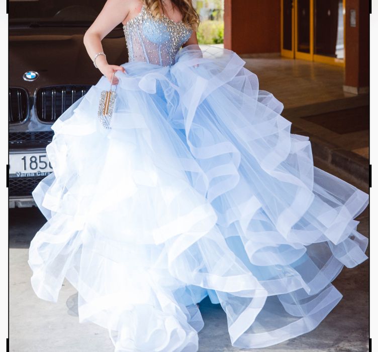 Продавам рокля - S/M