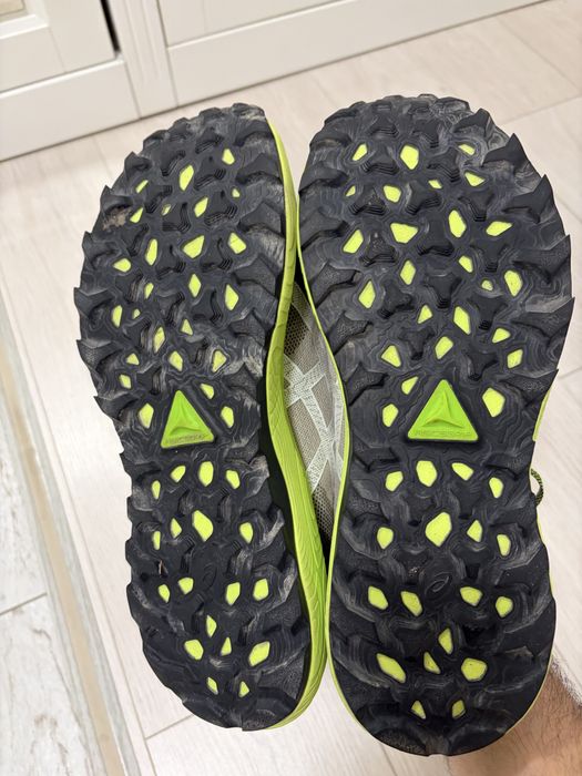 Кроссовки Asics Trabuco 12 (Япония), трейловые, беговые