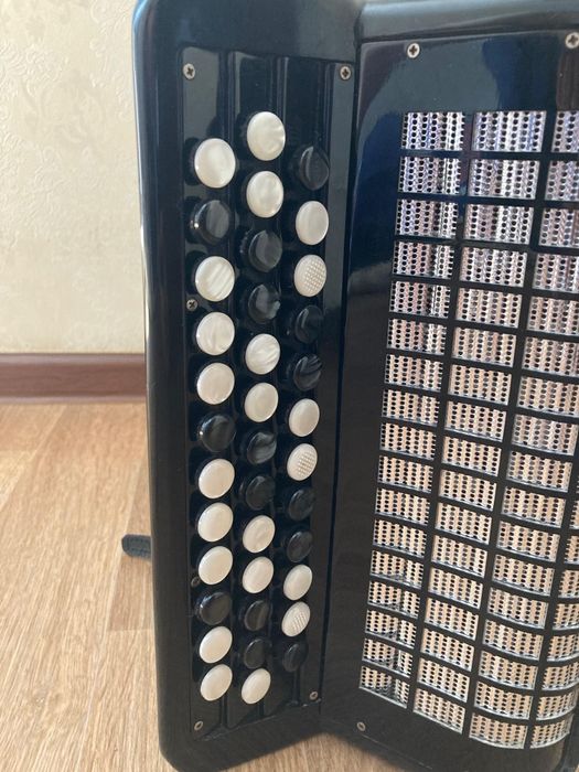 Баян "ЮПИТЕР"-1Д  (профессиональной, производства России)