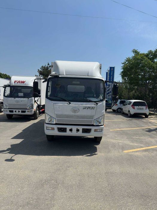 Автофургон FAW Tiger  4x2  спалнилик. 7 тонналик !!!