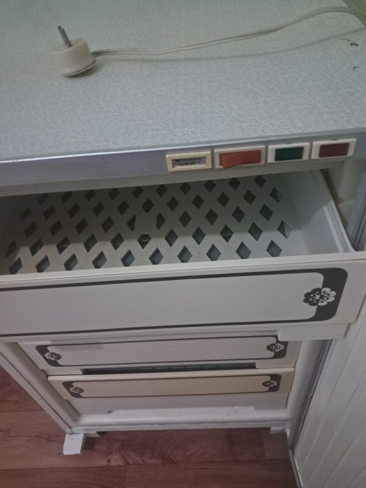 Продам морозильная камера бирюса