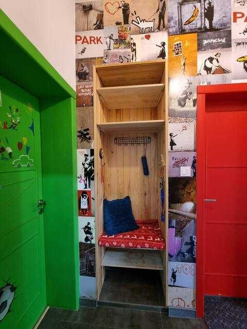 Дава се под наем Тристаен апартамент в София, Карпузица - 75 кв.м за 750 € - Снимка #13