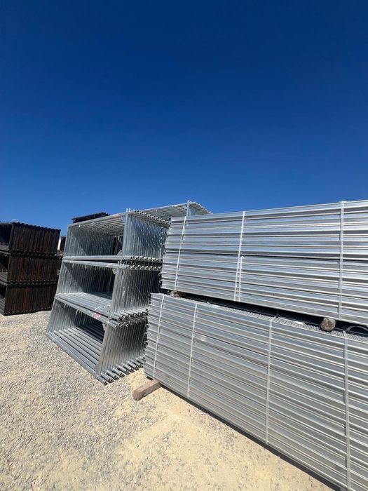 Скеле поцинковано ново