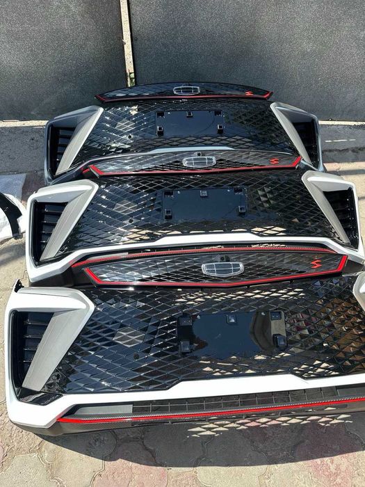 Передний бампер в сборе на Geely Coolray