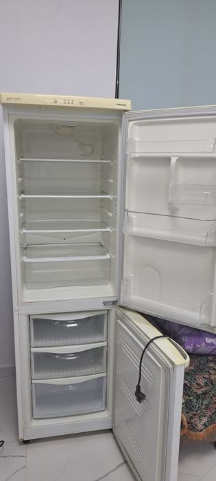 Срочно продается холодильник б/у