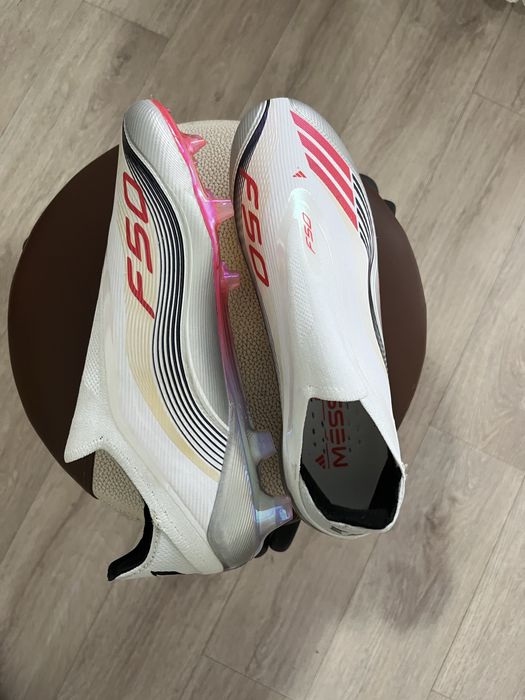 Бутсы адидас престиж