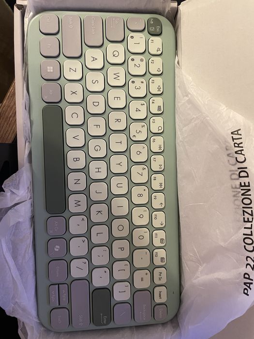 Tastatura Asus Marshmallow Keyboard KW100