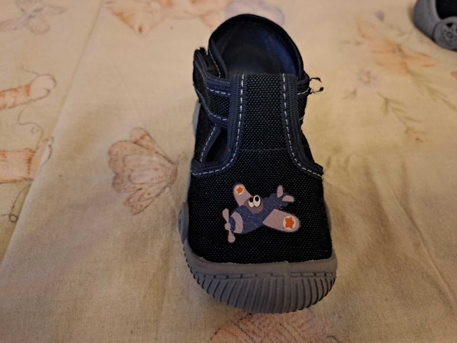 Тъмносини бебешки обувки Колев и Колев 22 номер