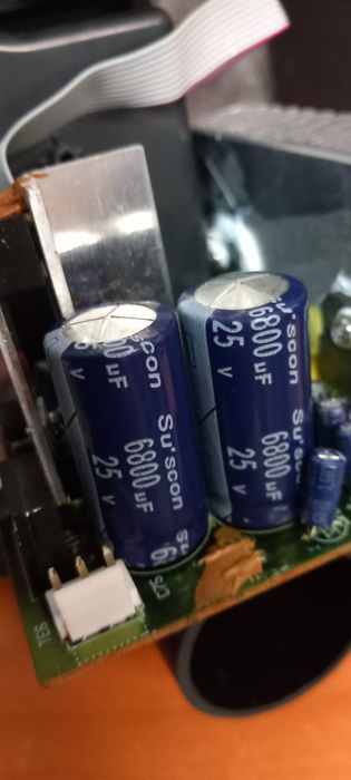 Boxe monitoare amplificate ALESIS M1 active