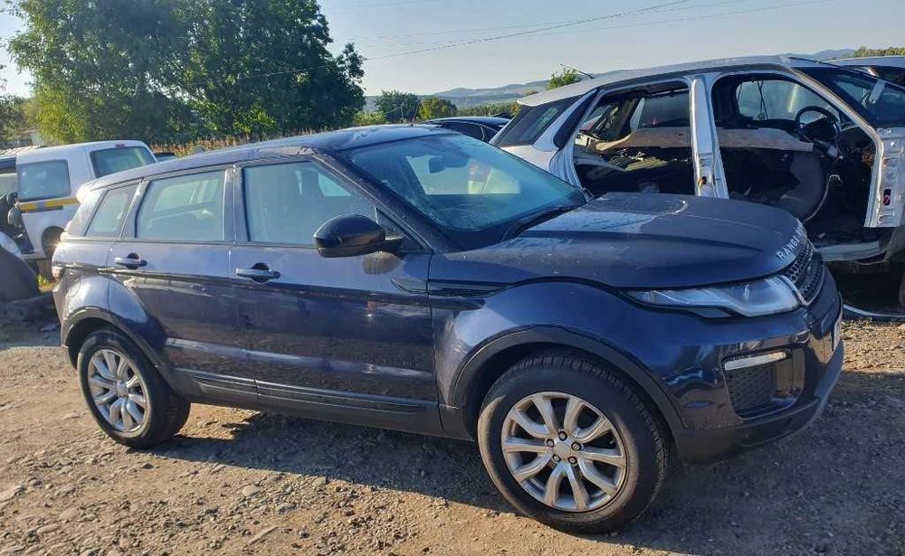 Dezmembrez Range Rover Evoque SE 2.0 d 2016