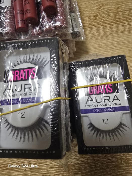 Козметика мигли и гланц от фалират магазин