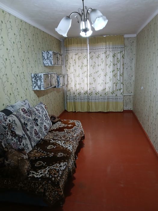 Сдам 3хкомн квартиру