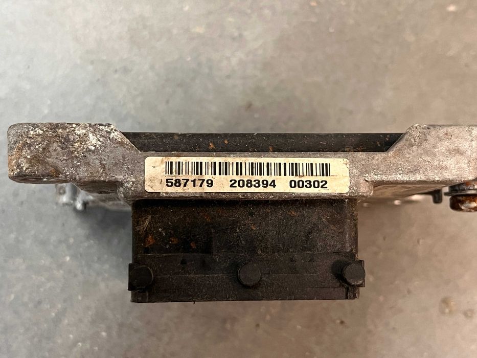 Компютри двигател ECU Opel Corsa C 1.2i Опел Корса Ц