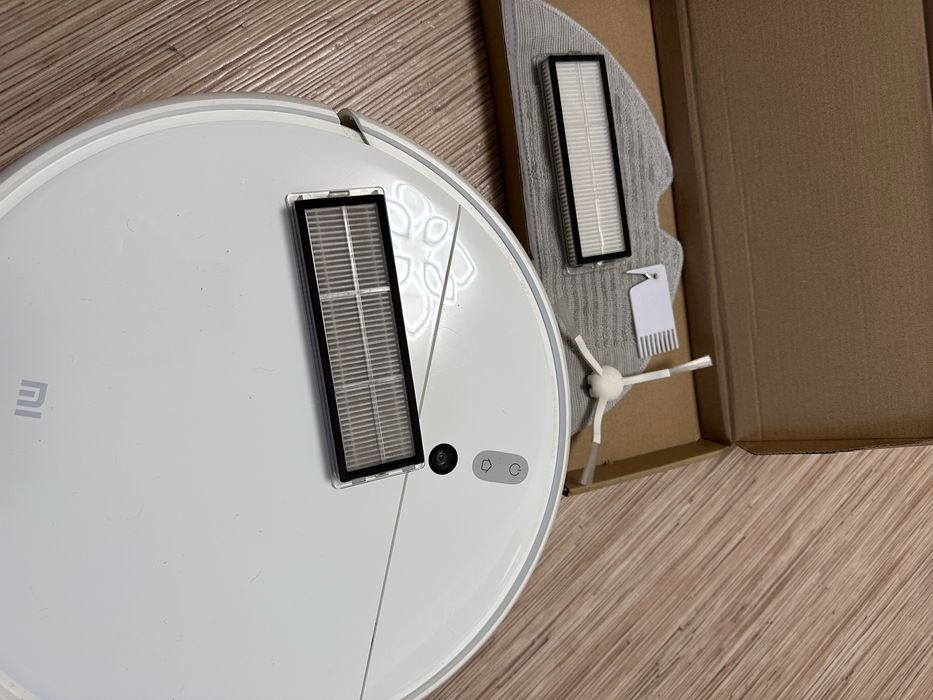 Робот пылесос xiaomi